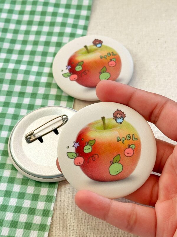 apple badge glitter button cute